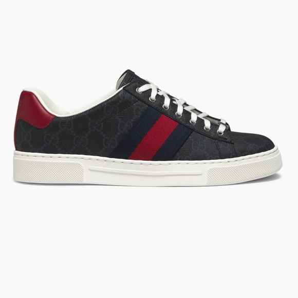 Gucci Ace Sneakers with Red and Black Design - Picture 1 of 12